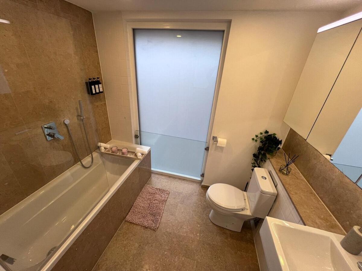 Ft5 Penthouse Rooms لندن الغرفة الصورة